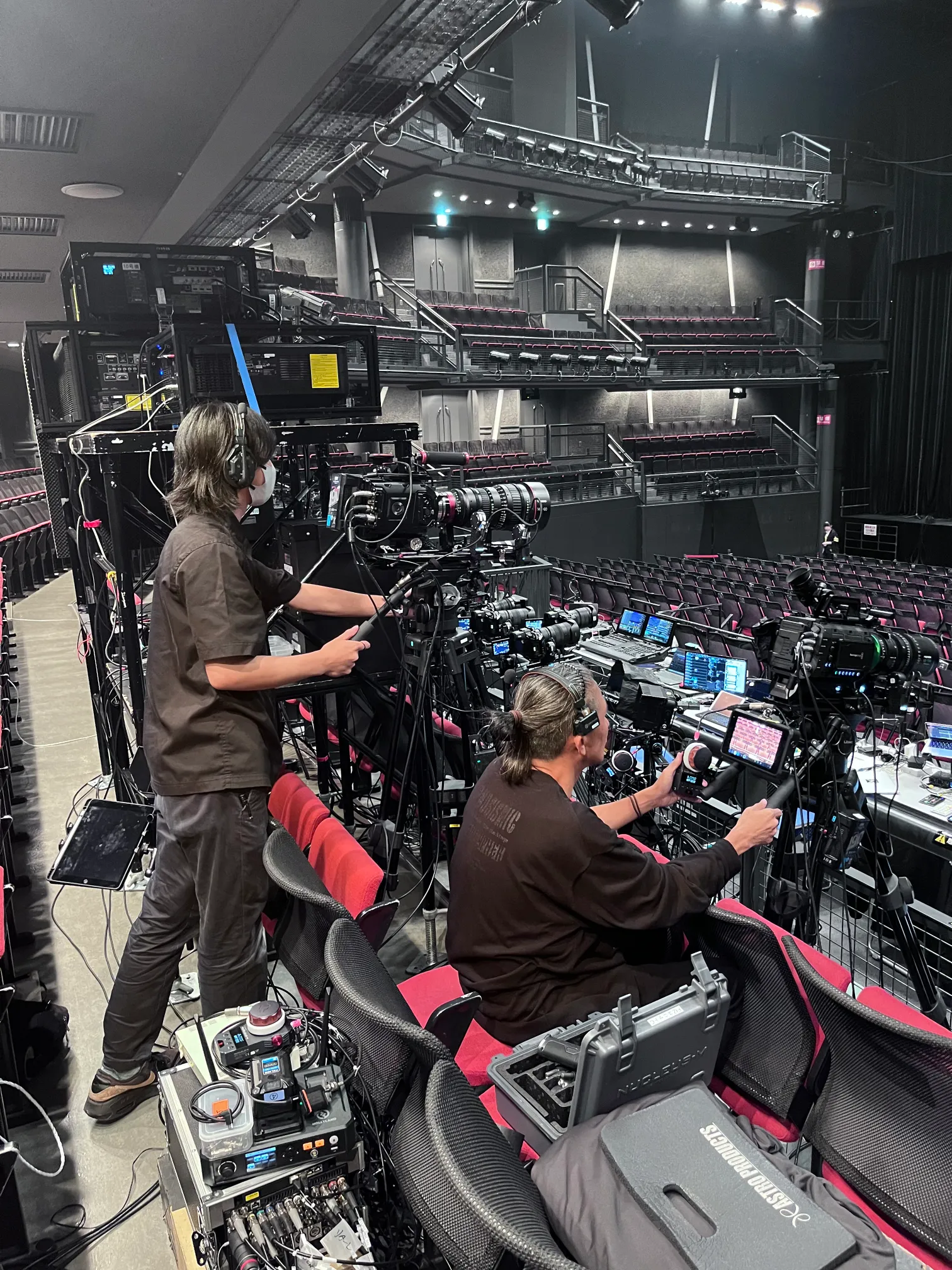 撮影/技術部作業風景の画像