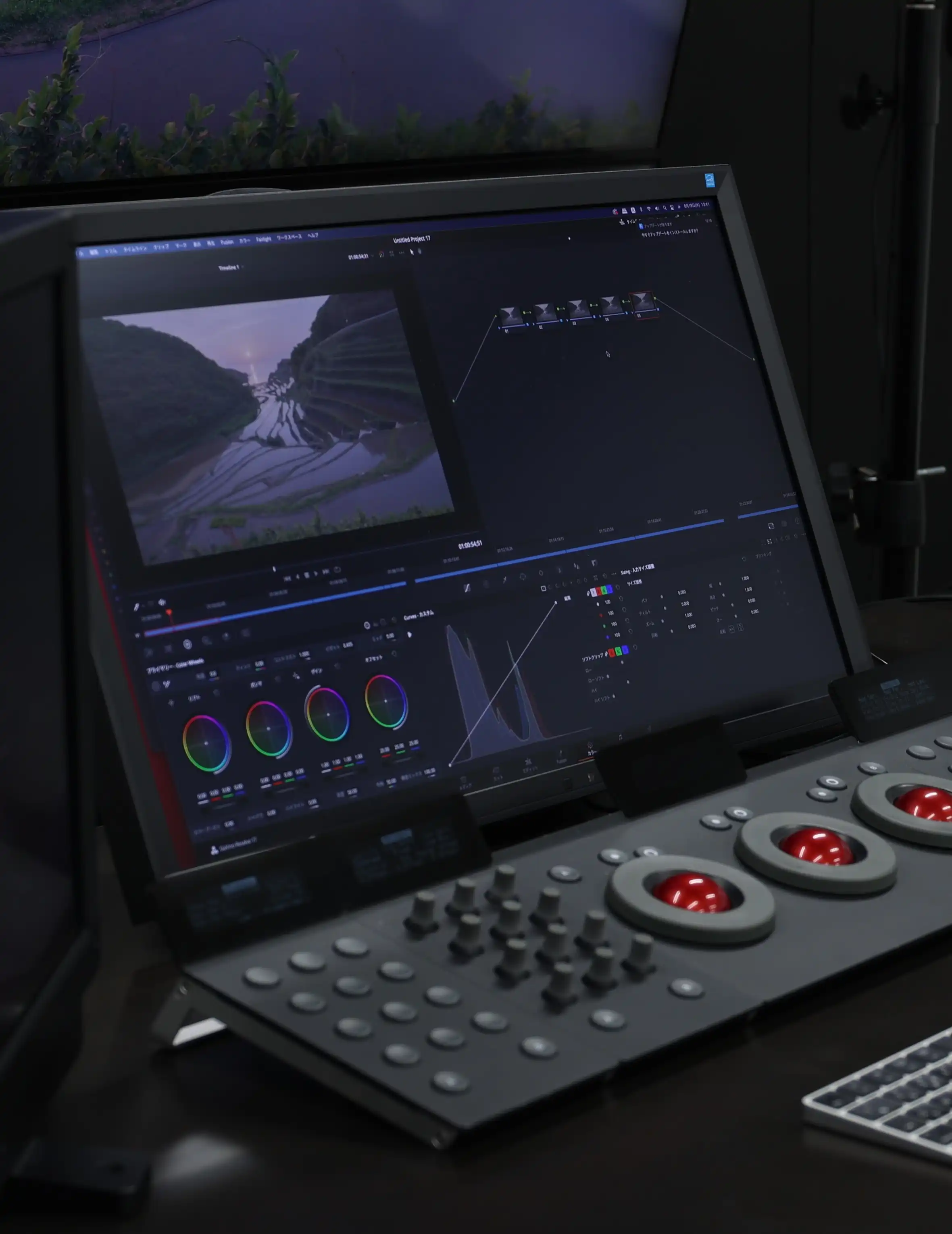 映像編集/CG部作業風景の画像